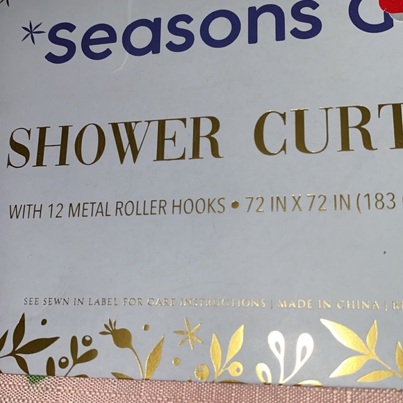 NEW whimsical Christmas shower curtain & 12 hooks - Picture 4 of 7